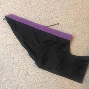 Purple graduation stole